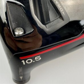 TaylorMade Stealth Plus 10.5° Driver für Herren, Linkshand, mit Project X HZRDUS Smoke Red RDX 60 Std. Graphitschaft in Std. Länge (45.75 Inch), Stiff (60.0g), mit LAMKIN Crossline 360, black-red Std. Griff in Std. Stärke