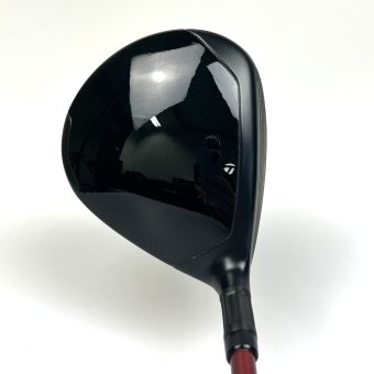 TaylorMade Stealth 2 HD Fairwayholz 3 (16.0°) für Herren, Linkshand, gebraucht, mit Fujikura Speeder NX Red 50 Graphitschaft, Regular (51.0g), 43.25 Inch, mit Golf Pride Z-GRIP, black-red in Herren Std. Griffstärke (+2), inkl. Headcover