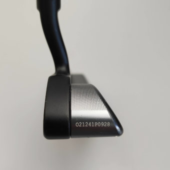 Odyssey Tri-Hot 5K Three Putter für Herren, Rechtshand, mit Odyssey Stroke Lab Bi-Matrix 3GEN Red Schaft in 34 Inch, mit Odyssey Tri-Hot 5K Pistol, black-silver Griff in Std. Stärke