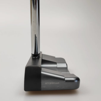 Odyssey Tri-Hot 5K Triple Wide CS Putter für Herren, Rechtshand, mit Odyssey Stroke Lab 3GEN Red 70 Class Schaft in 34 Inch, mit Odyssey Tri-Hot 5K Pistol, black-silver Griff in Std. Stärke