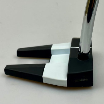 Odyssey White Hot Versa Seven Putter für Herren, Linkshand, mit Odyssey Stroke Lab 3GEN Red 70 Class Schaft in 34 Inch, mit Odyssey Pistol, black-red Griff in Std. Stärke