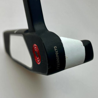 Odyssey White Hot Versa One CH Putter für Herren, Rechtshand, mit Odyssey Stroke Lab 3GEN Red 70 Class Schaft in 34 Inch, mit Odyssey Pistol, black-red Griff in Std. Stärke