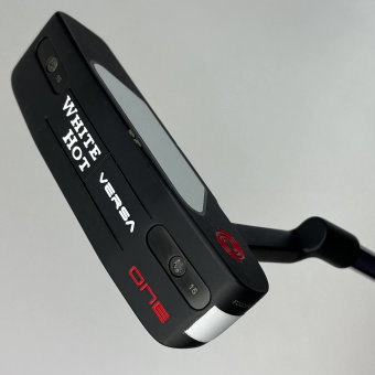 Odyssey White Hot Versa One CH Putter für Herren, Rechtshand, mit Odyssey Stroke Lab 3GEN Red 70 Class Schaft in 34 Inch, mit Odyssey Pistol, black-red Griff in Std. Stärke