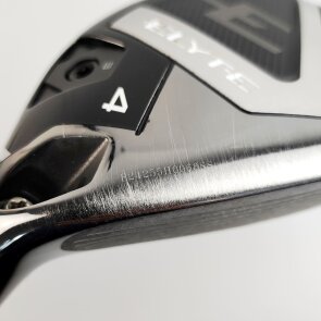 Callaway Elyte Hybrid 4 (22.0°, einstellbar) für Herren, Rechtshand, mit Mitsubishi Chemical Vanquish PL 50 Std. Graphitschaft in Std. Länge (40.00 Inch), Lite (50.0g), mit Golf Pride for Callaway Tour Velvet 360 CHEV, black-grey Std. Griff in Std. Stärke