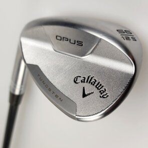 Callaway OPUS Platinum Chrome 56.0° Sand Wedge für Herren, Linkshand, S-Grind (12.0° Bounce) mit True Temper Dynamic Gold MID 115 Std. Stahlschaft in Std. Länge (35.25 Inch), Wedge Flex (115.0g), mit Golf Pride MCC CHEV, grey Std. Griff in Std. Stärke